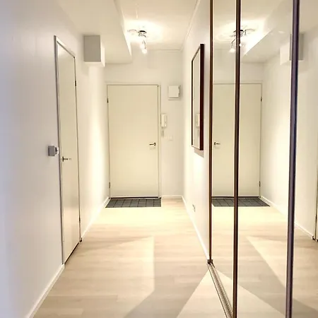 City Home Finland Spacious Downtown Suite - One Bedroom, Private Sauna And Great Location In Tampere Downtown *